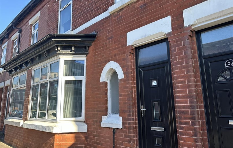 Deyne Avenue, Rusholme, Manchester - Image 1